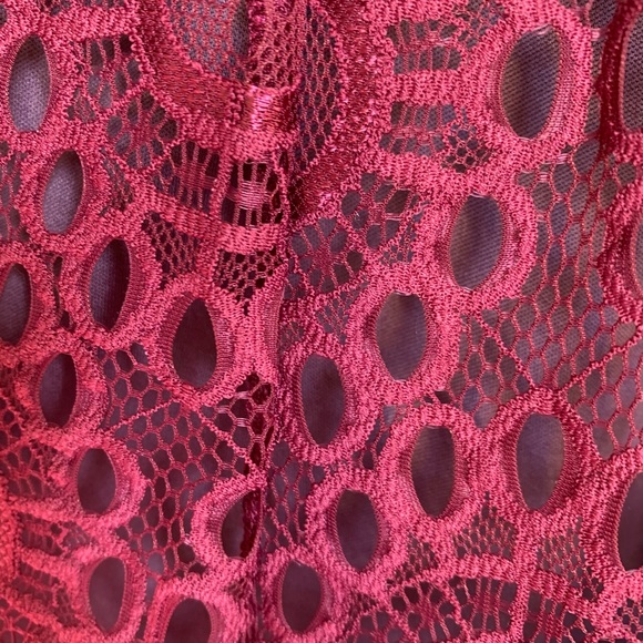 ModCloth burgundy crochet overlay dress - Picture 4 of 5